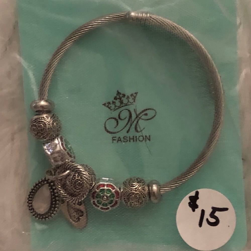 charm bracelet